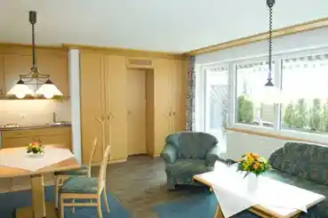 logo wilfer ferienwohnung oberstaufen bergblick